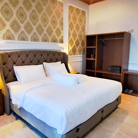 Gili Beachfront Suites Gili Trawangan Zewnętrze zdjęcie